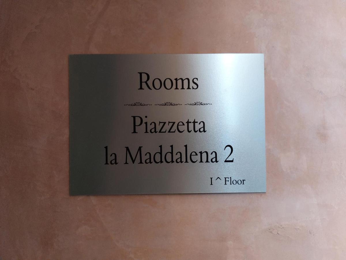 Piazzetta La Maddalena 2 Bed & Breakfast Savona Exterior photo